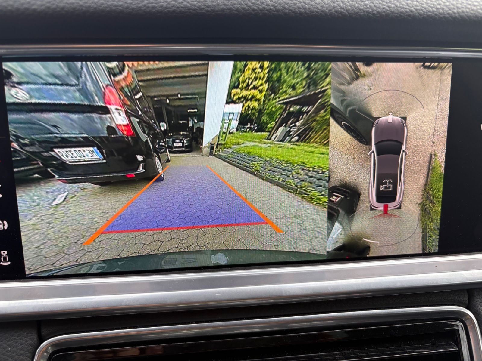 Fahrzeugabbildung Porsche Panamera 4 Platinum Edition AHK PANO Vierradlenk