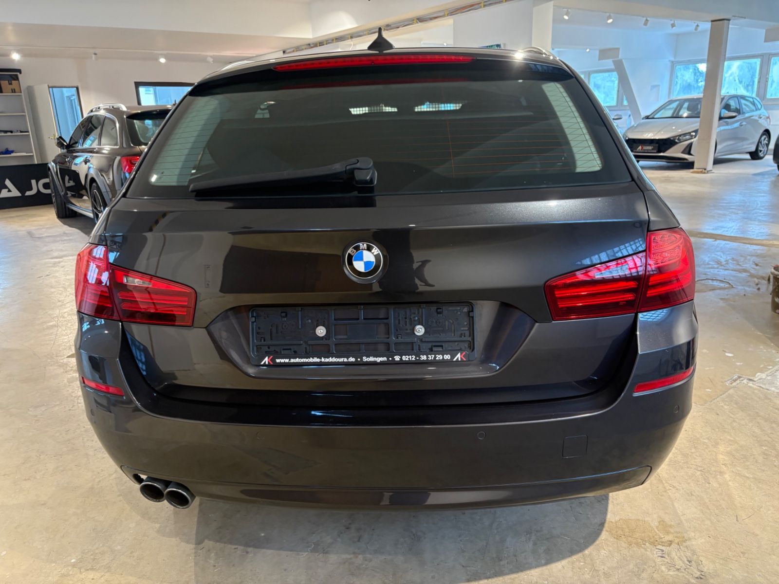 Fahrzeugabbildung BMW 525d Touring Leder Navi Xenon