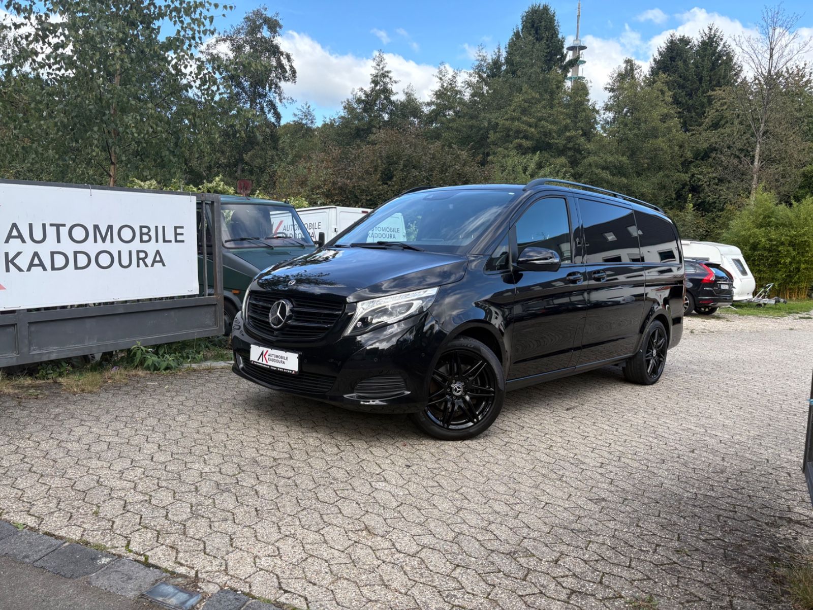 Fahrzeugabbildung Mercedes-Benz V 250 d EXCLUSIVE EDITION 4MATIC