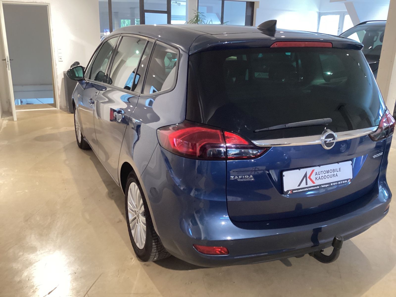 Fahrzeugabbildung Opel Zafira C Tourer Edition 7-Sitzer Kamera Klimaaut