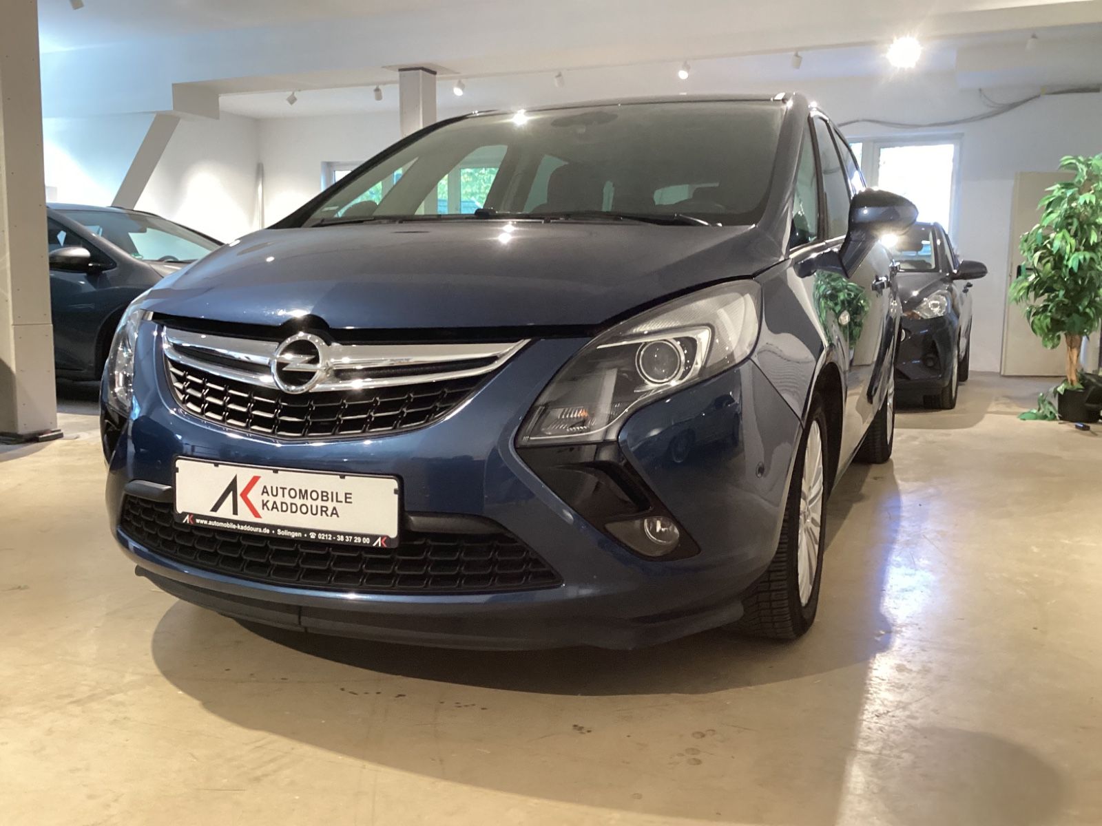 Fahrzeugabbildung Opel Zafira C Tourer Edition 7-Sitzer Kamera Klimaaut