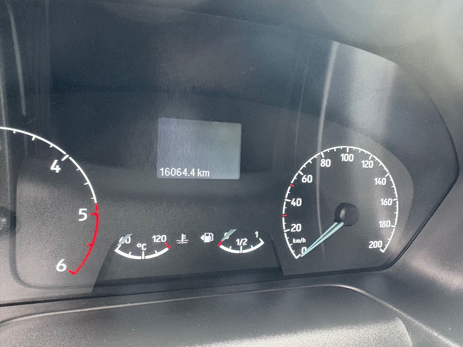 Fahrzeugabbildung Ford Transit Custom Kasten L2 Trend Rückfahrkamera