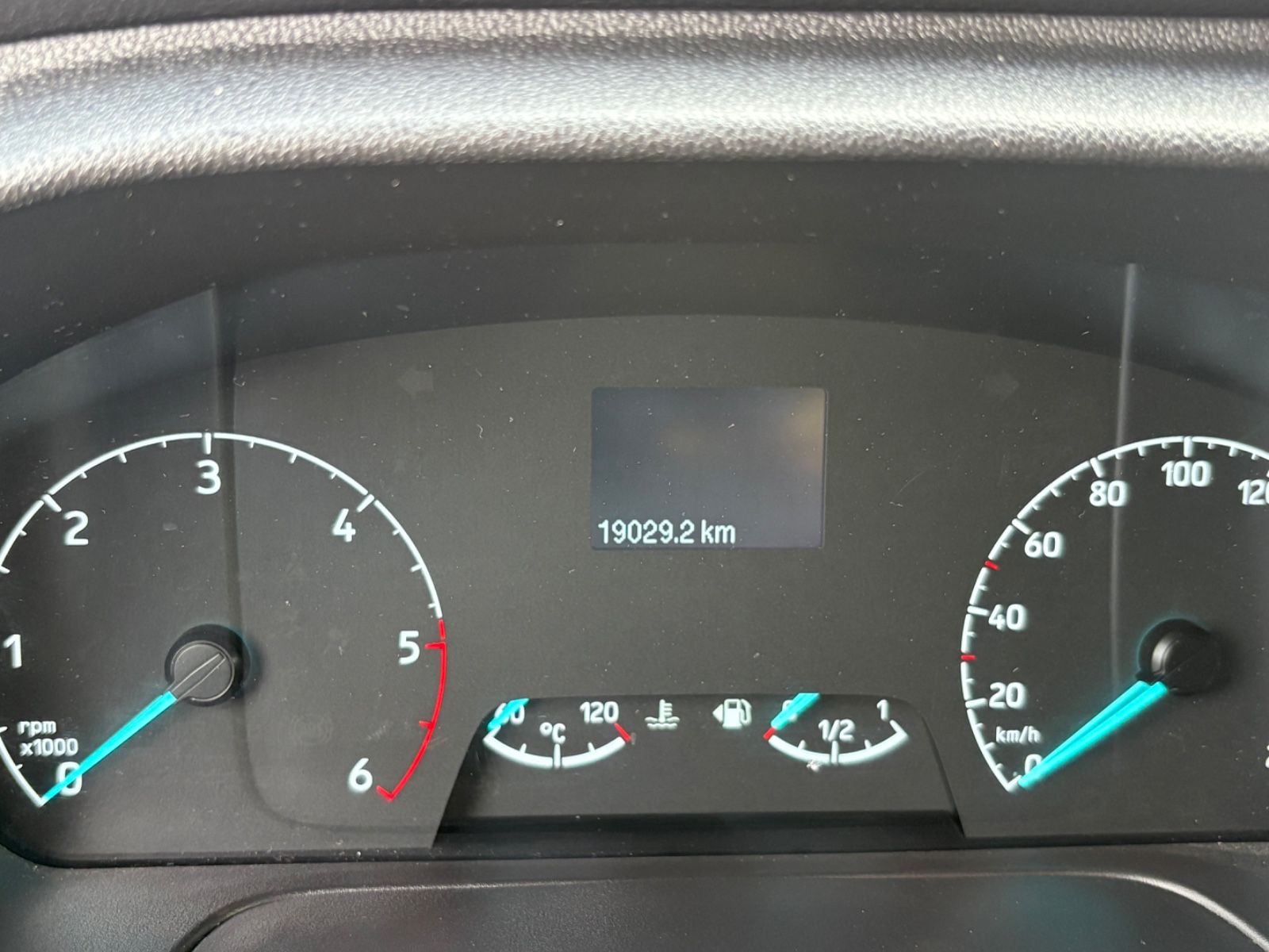 Fahrzeugabbildung Ford Transit Kasten 350 L3 Trend