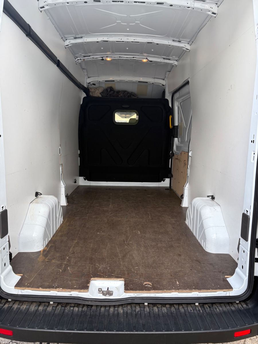 Fahrzeugabbildung Ford Transit Kasten 350 L3 Trend