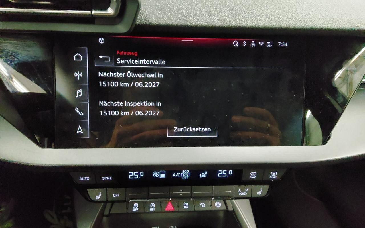 Fahrzeugabbildung Audi A3 Sportback 35 TFSI S line