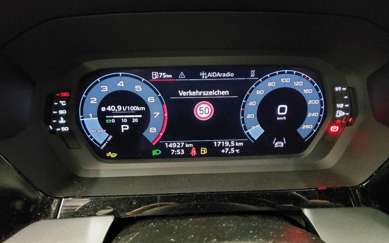 Fahrzeugabbildung Audi A3 Sportback 35 TFSI S line