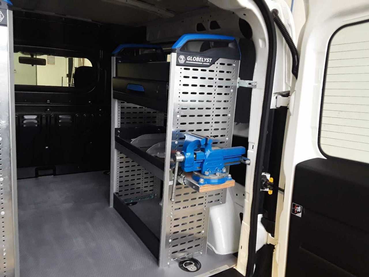 Fahrzeugabbildung Fiat Doblo SX Kasten Erdgas + Benzin!!! SORTIMO