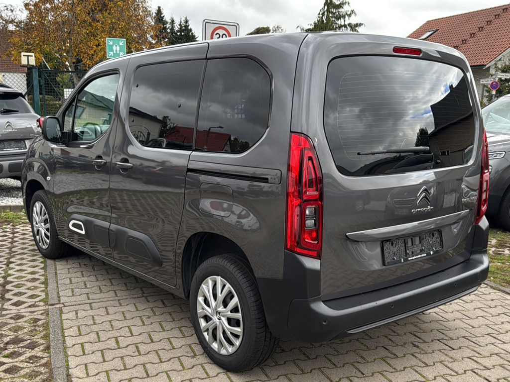 Fahrzeugabbildung Citroën Berlingo MPV Feel M