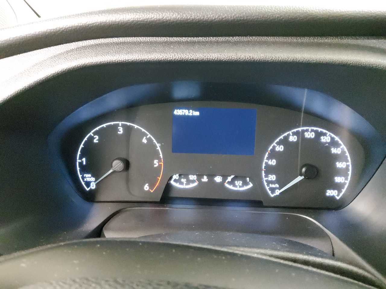 Fahrzeugabbildung Ford Tourneo Custom 320 L1 Tourneo Titanium Navi