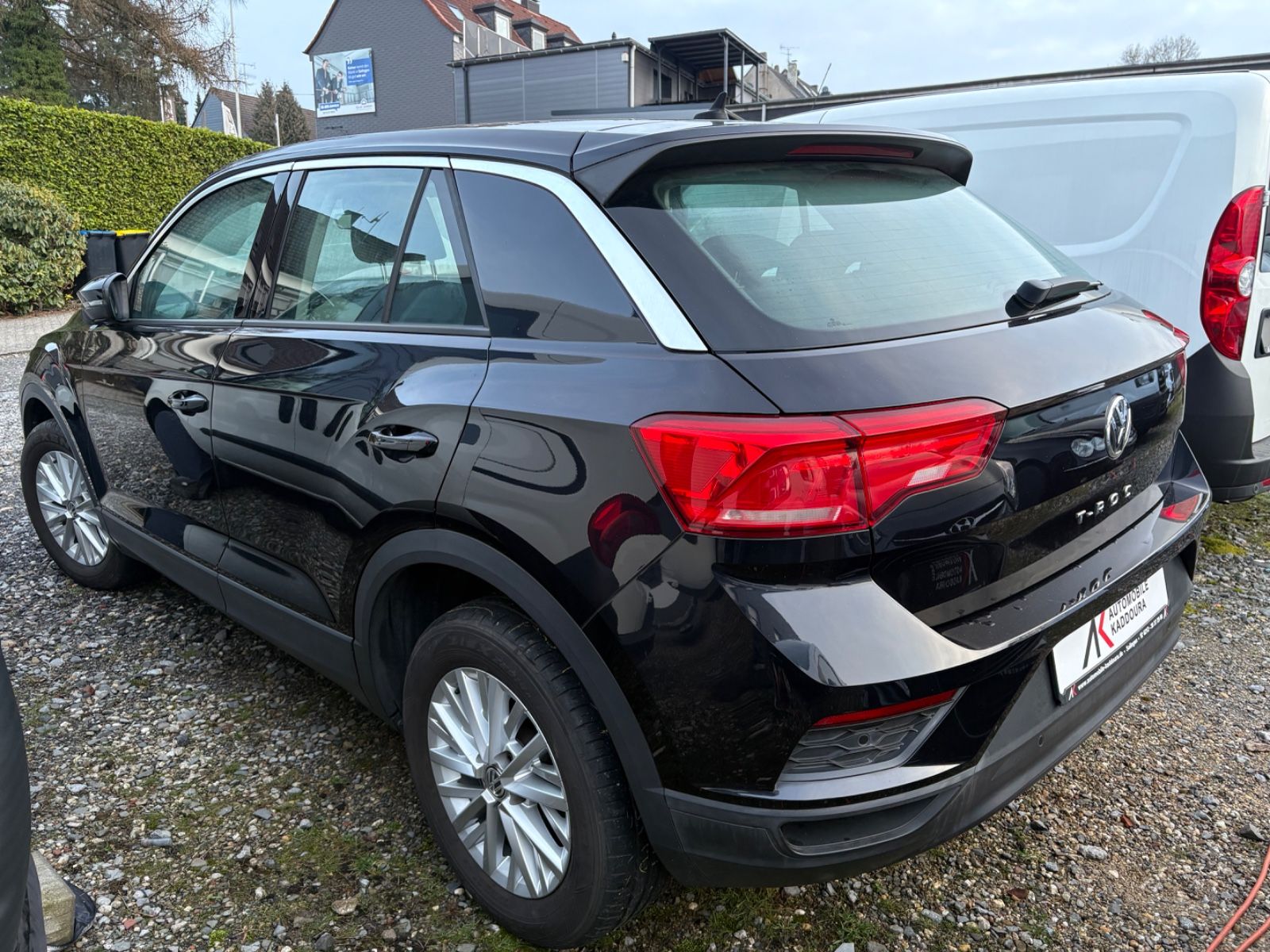 Fahrzeugabbildung Volkswagen T-Roc Apple Carplay Android Auto PDC vorn+hinten