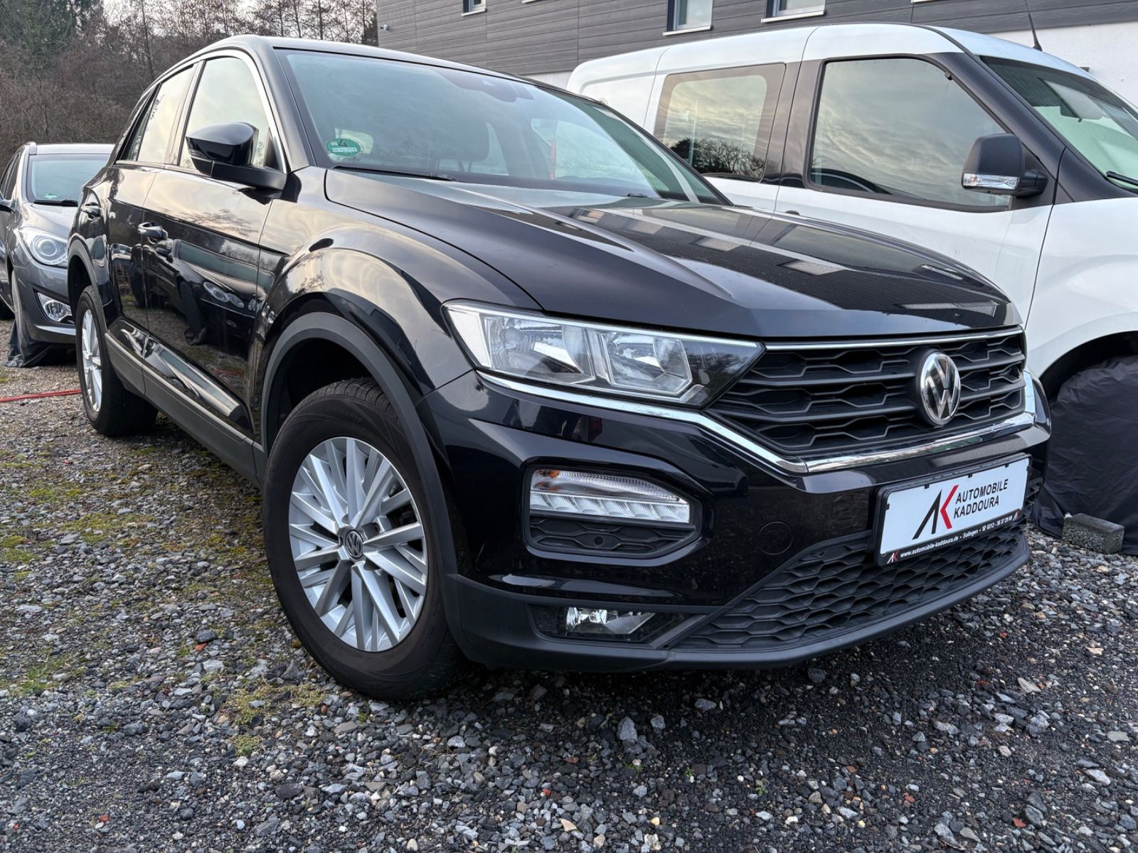 Fahrzeugabbildung Volkswagen T-Roc Apple Carplay Android Auto PDC vorn+hinten