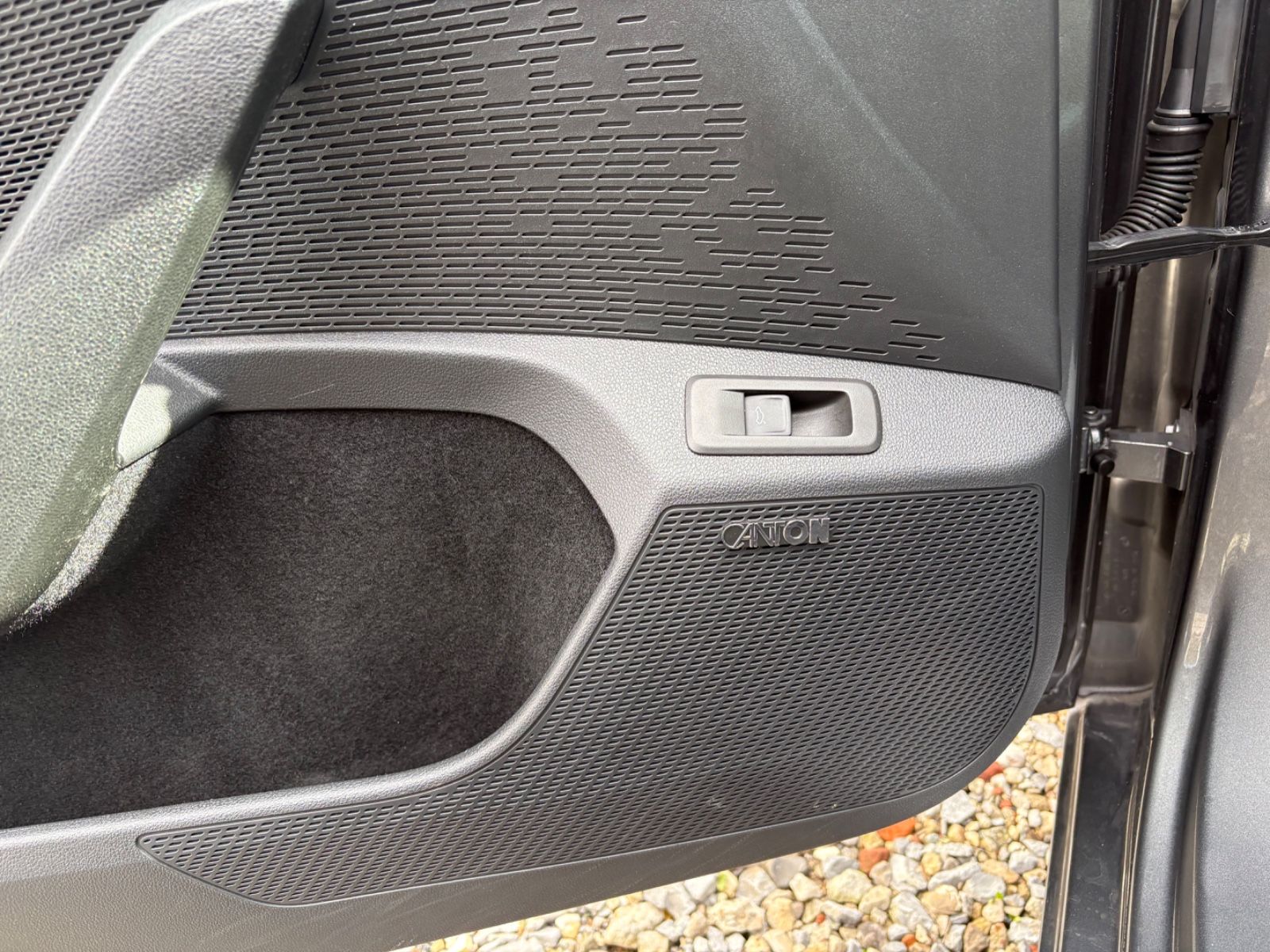 Fahrzeugabbildung SKODA Octavia Combi RS 4x4 Vollausstattung