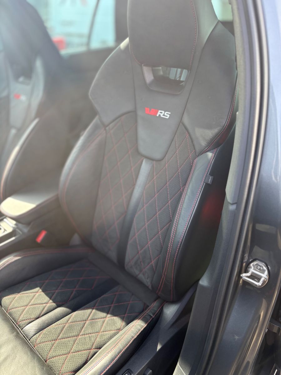 Fahrzeugabbildung SKODA Octavia Combi RS 4x4 Vollausstattung