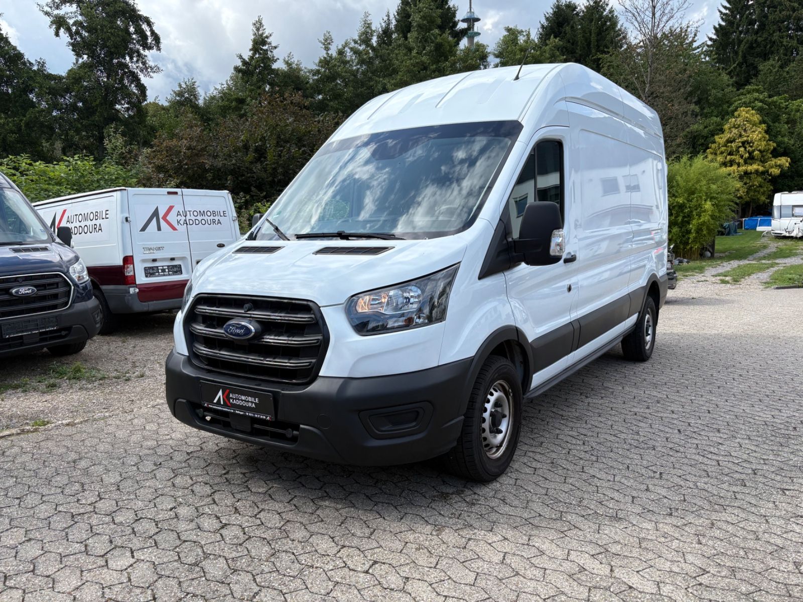 Fahrzeugabbildung Ford Transit Kasten 350 L3 Trend