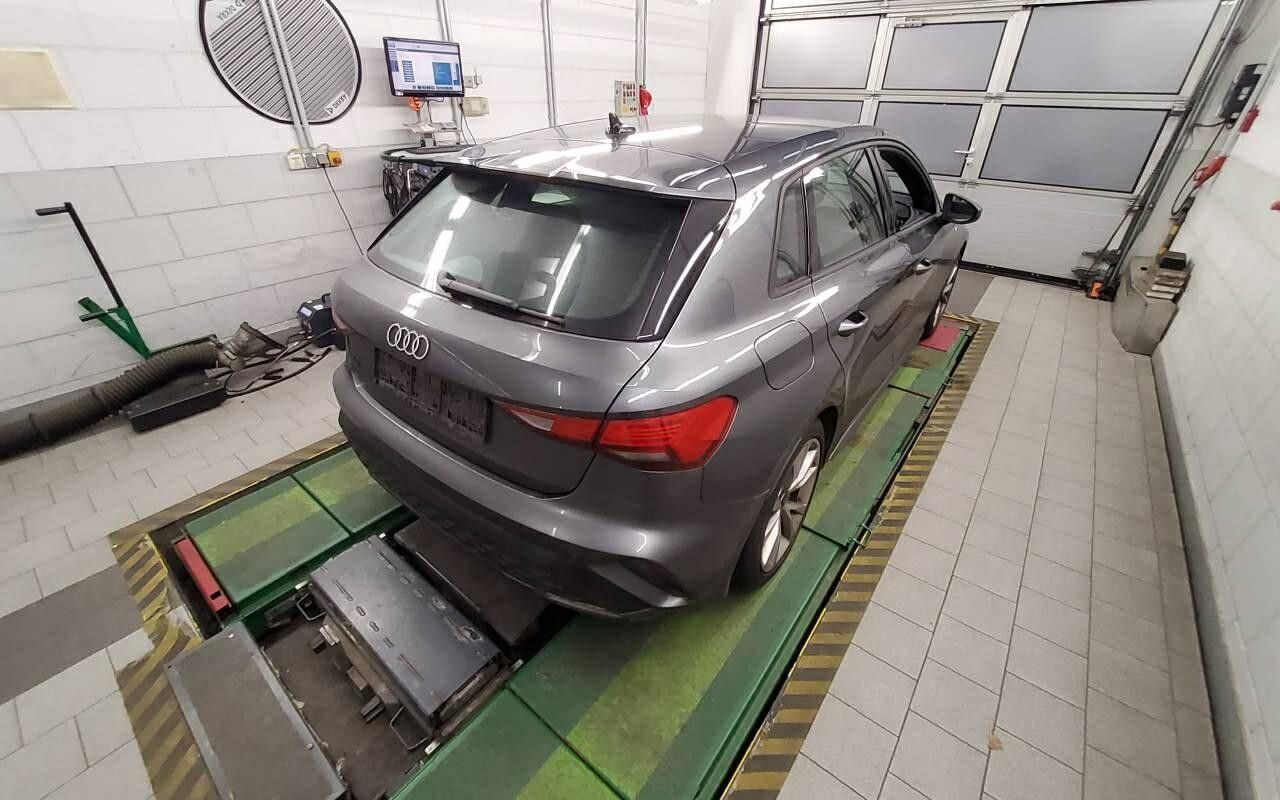 Fahrzeugabbildung Audi A3 Sportback 35 TFSI S line