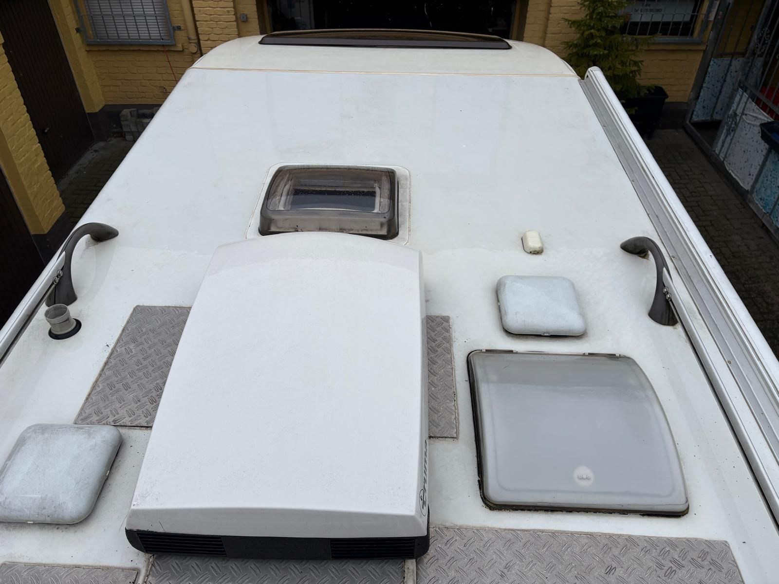 Fahrzeugabbildung HYMER / ERIBA / HYMERCAR Tramp 614 CL 2x2 Klima VORZELT 3,5to Dusche AHK