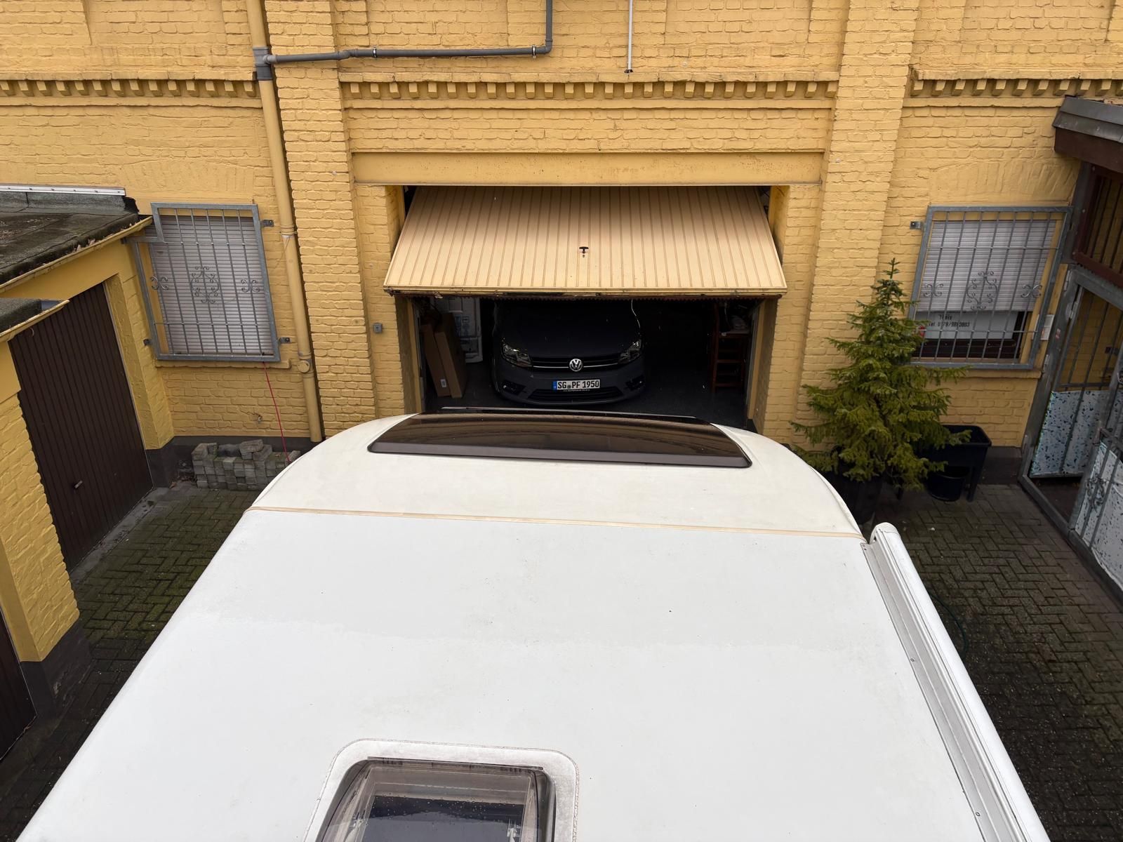 Fahrzeugabbildung HYMER / ERIBA / HYMERCAR Tramp 614 CL 2x2 Klima VORZELT 3,5to Dusche AHK