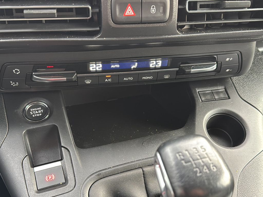Fahrzeugabbildung Citroën Berlingo MPV Feel M Tempomat Navi Kamera