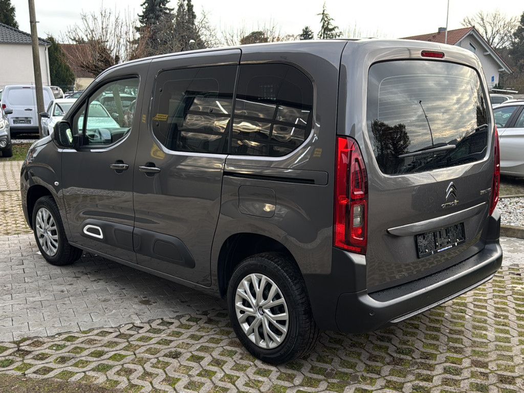 Fahrzeugabbildung Citroën Berlingo MPV Feel M Tempomat Navi Kamera