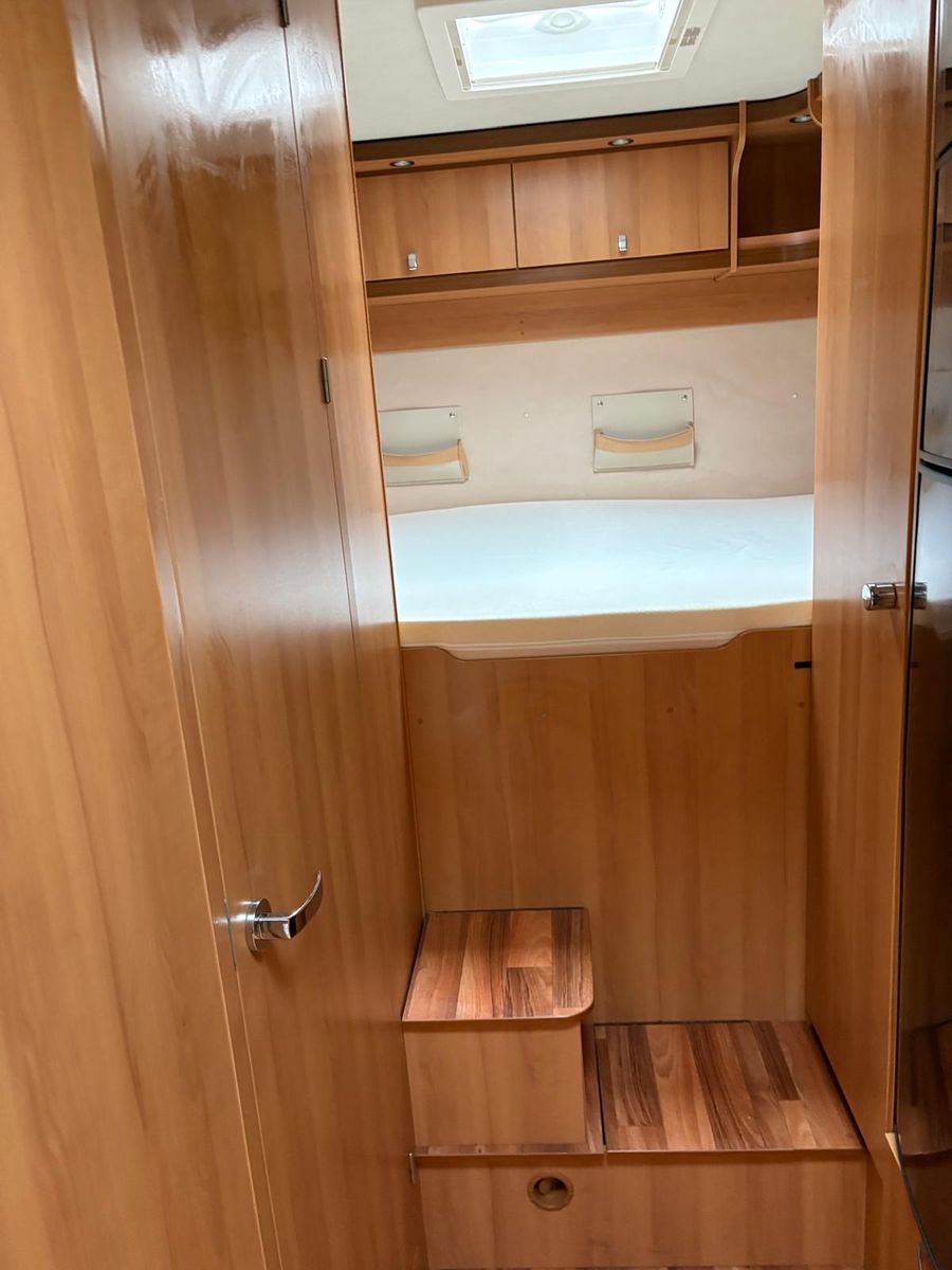 Fahrzeugabbildung HYMER / ERIBA / HYMERCAR Tramp 614 CL 2x2 Klima VORZELT 3,5to Dusche AHK