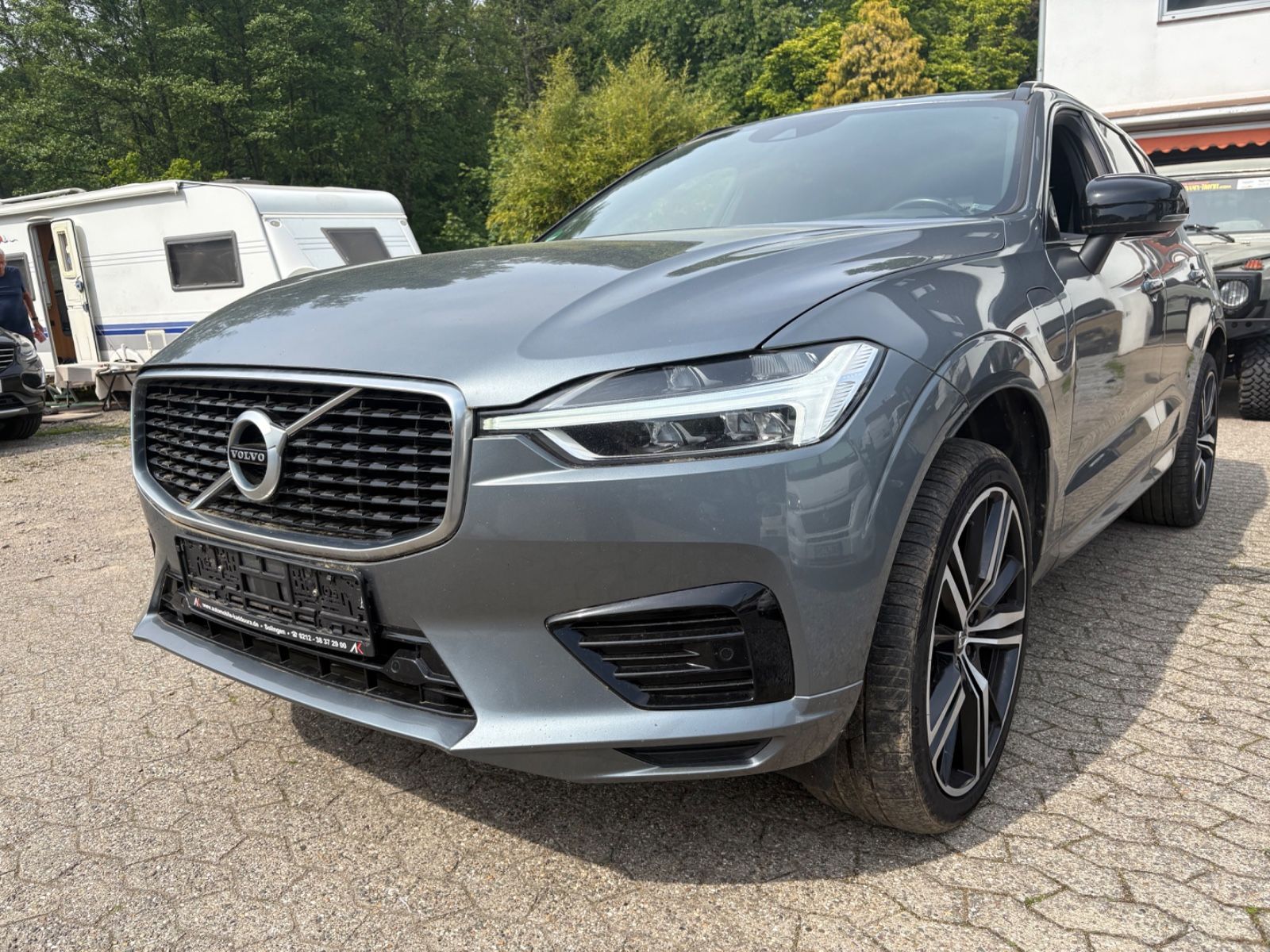 Fahrzeugabbildung Volvo XC60 T8 R Design AWD 21Zoll PANO HeadUp POLESTAR