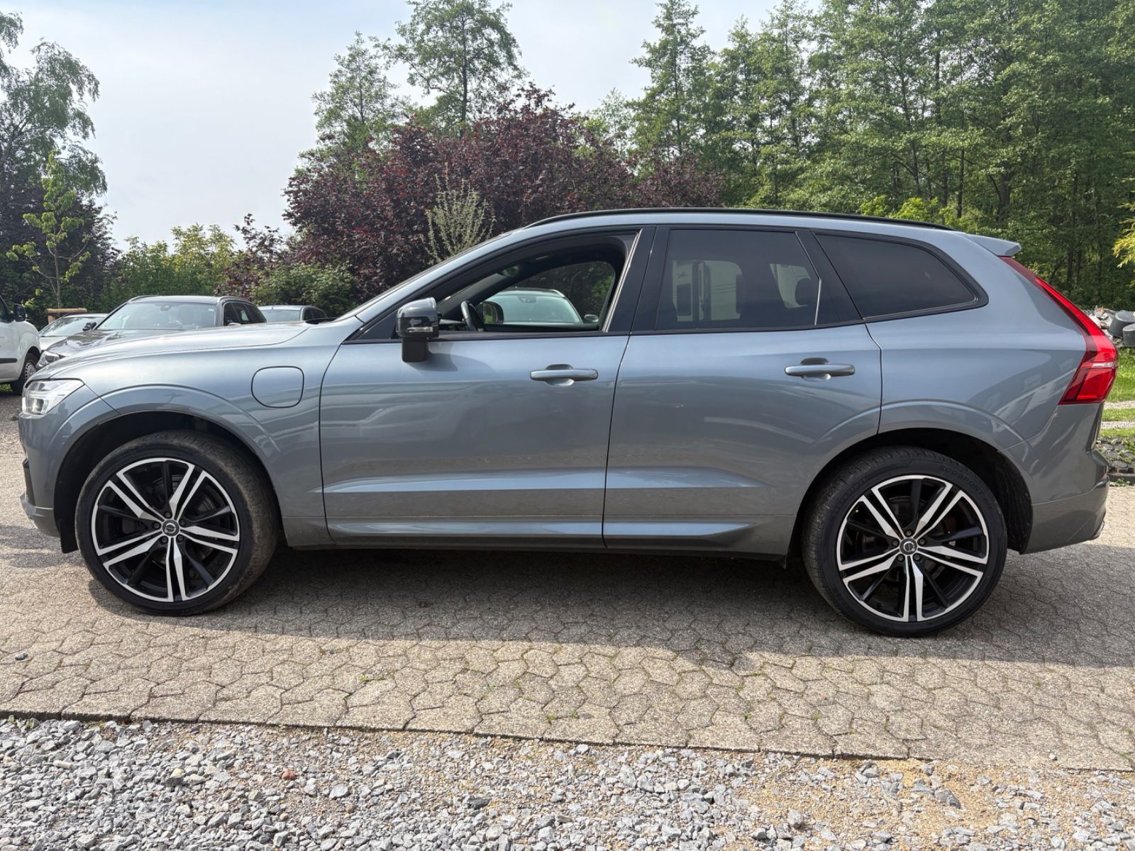 Fahrzeugabbildung Volvo XC60 T8 R Design AWD 21Zoll PANO HeadUp POLESTAR