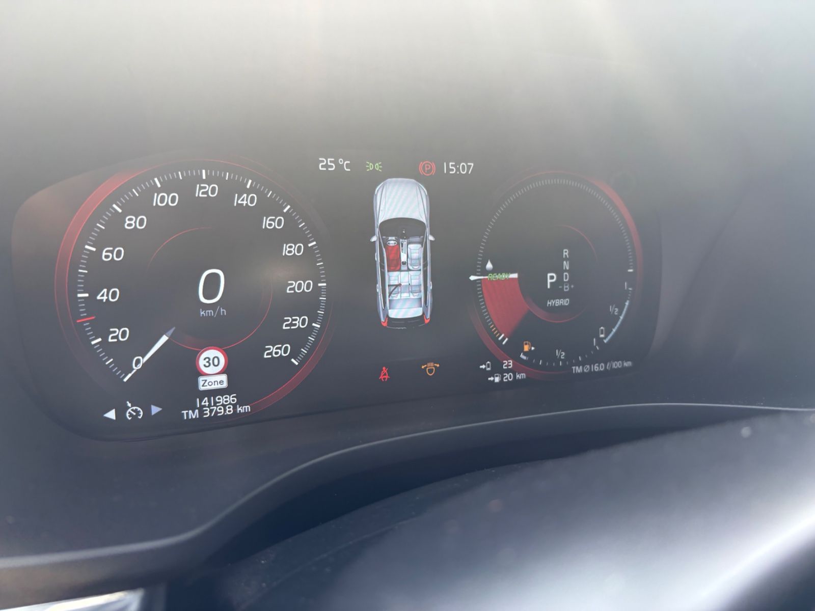 Fahrzeugabbildung Volvo XC60 T8 R Design AWD 21Zoll PANO HeadUp POLESTAR