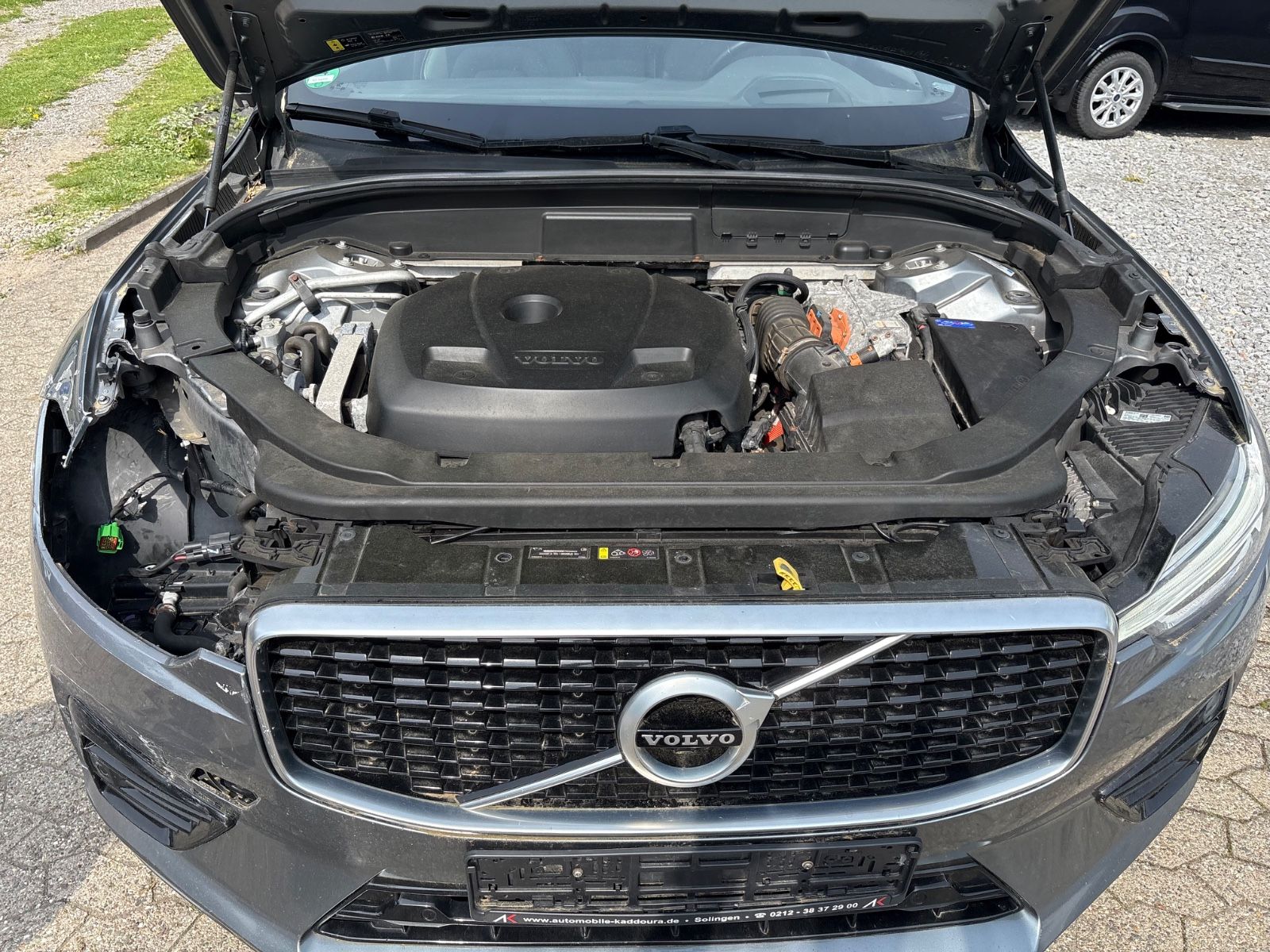 Fahrzeugabbildung Volvo XC60 T8 R Design AWD 21Zoll PANO HeadUp POLESTAR