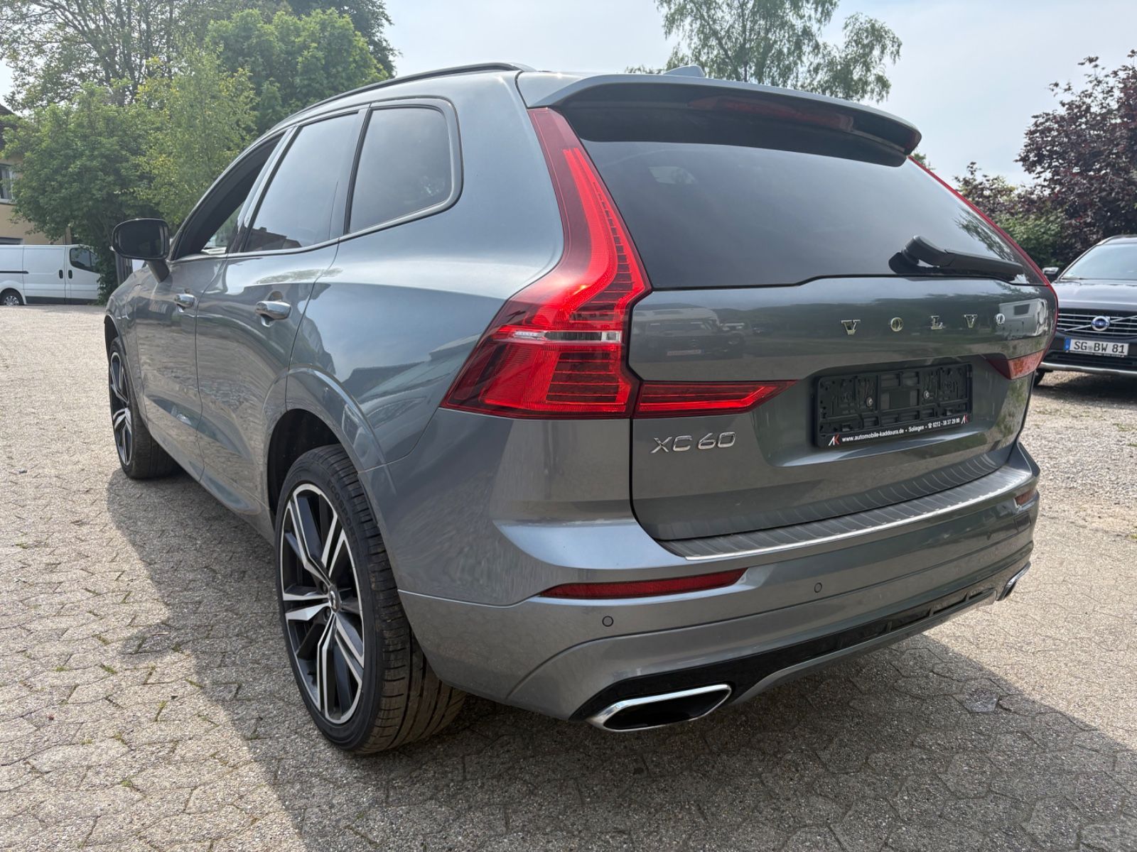 Fahrzeugabbildung Volvo XC60 T8 R Design AWD 21Zoll PANO HeadUp POLESTAR