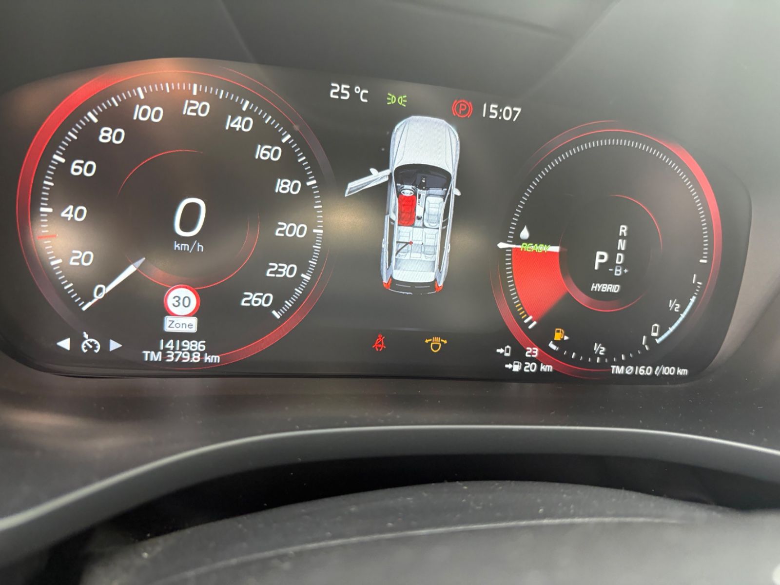 Fahrzeugabbildung Volvo XC60 T8 R Design AWD 21Zoll PANO HeadUp POLESTAR
