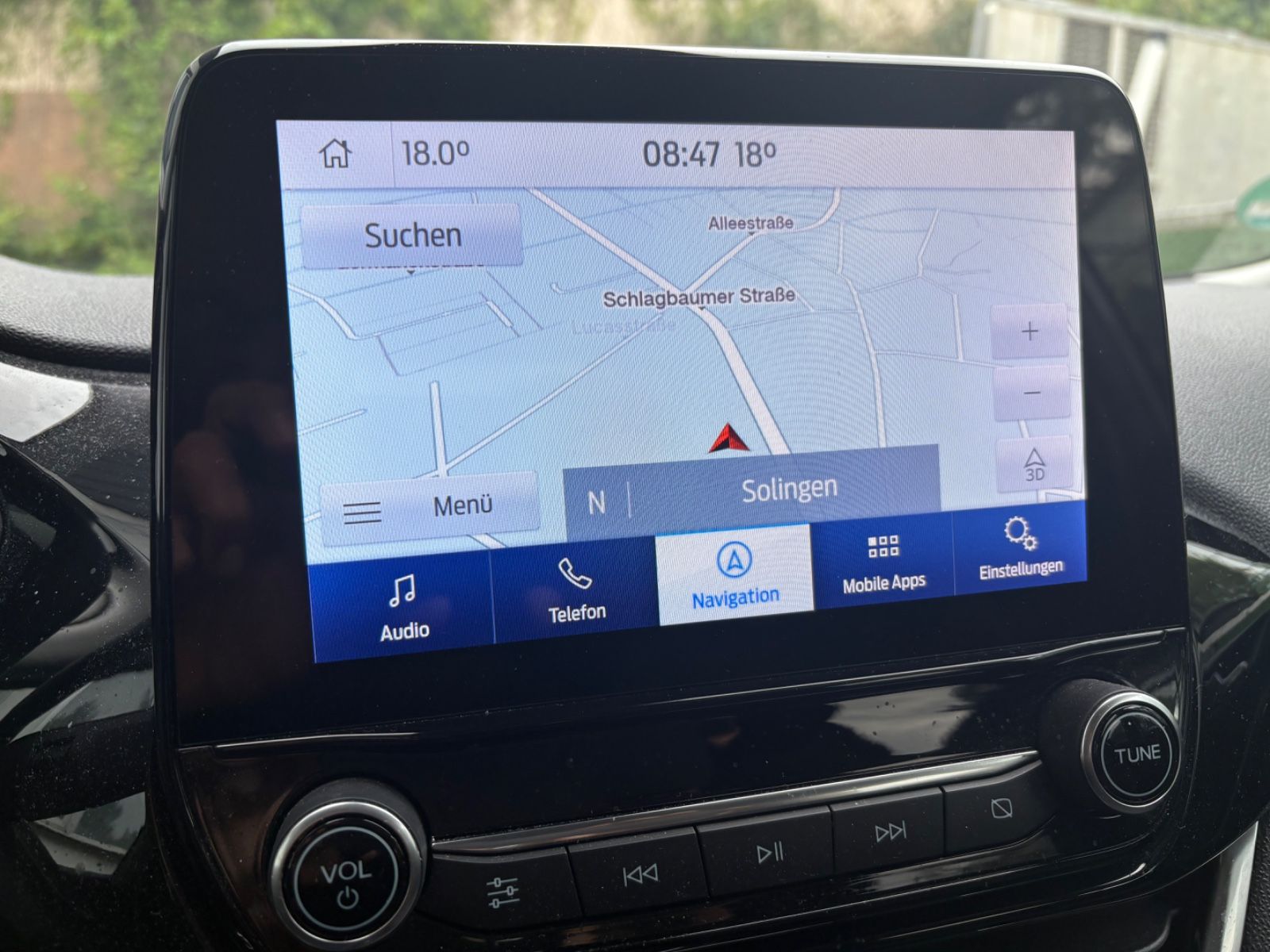 Fahrzeugabbildung Ford Fiesta Titanium Navi Klimaautomatik Sitzheizung