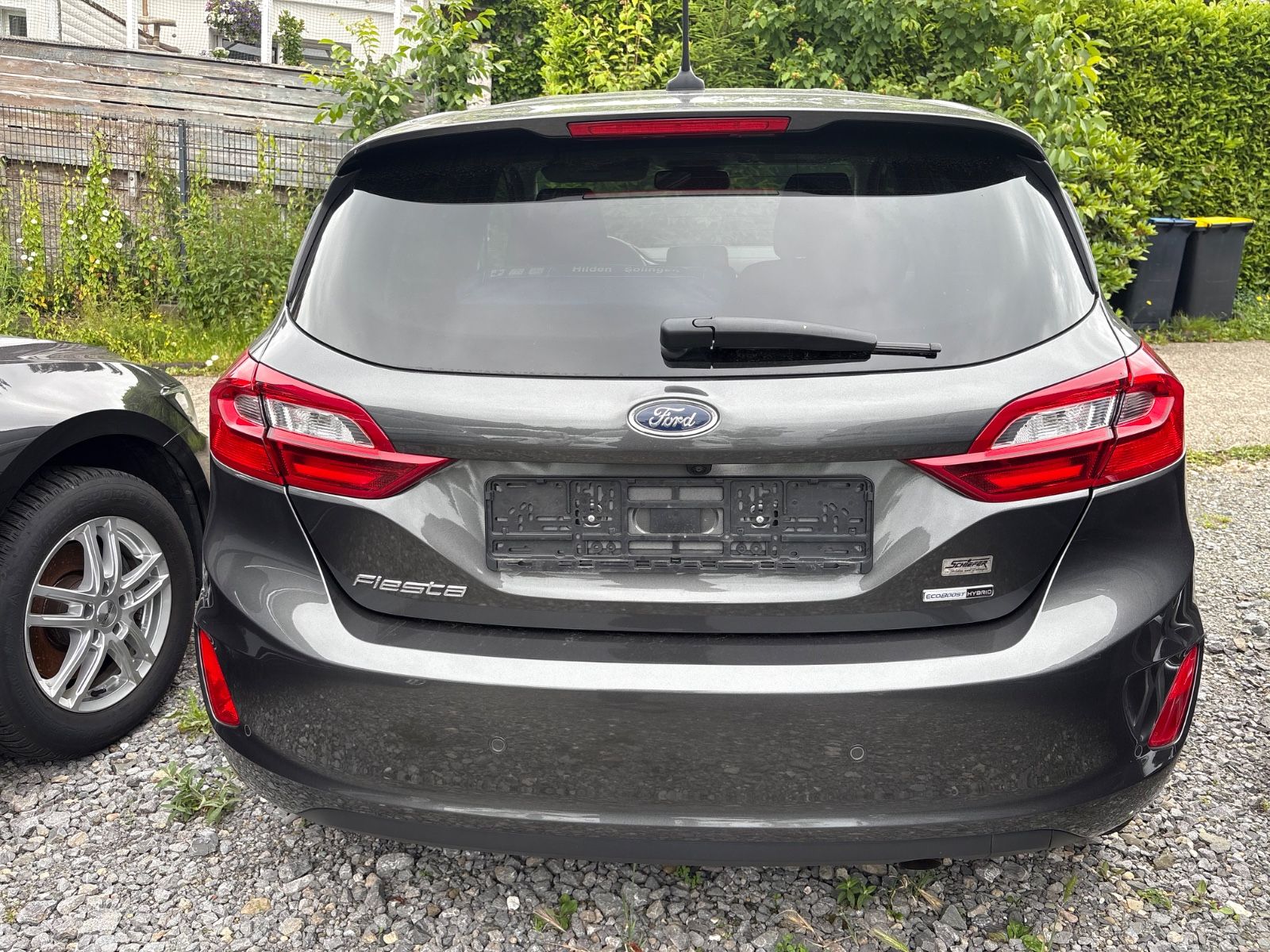 Fahrzeugabbildung Ford Fiesta Titanium Navi Klimaautomatik Sitzheizung