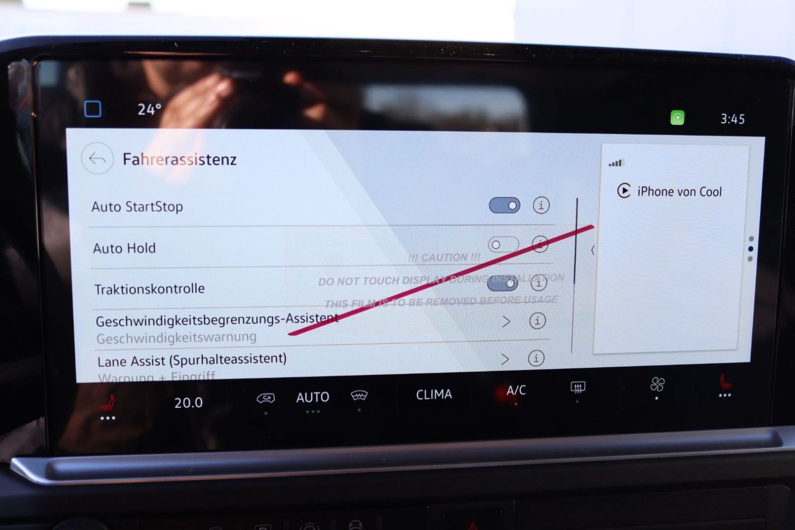 Fahrzeugabbildung Volkswagen T7 Kombi 5-Sitzer LED Kamera Navi Sitzh. kurz N1