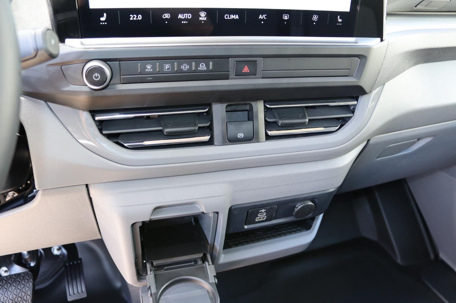 Fahrzeugabbildung Volkswagen T7 Transporter Kasten Aut Lang Sitzh LED Carplay