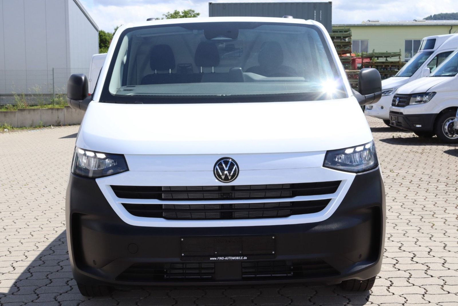 Fahrzeugabbildung Volkswagen T7 Transporter Kasten Aut Lang Sitzh LED Carplay