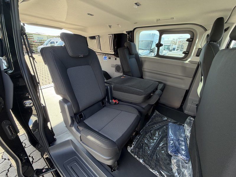 Fahrzeugabbildung Volkswagen T7 Kombi 6-Sitzer 2xSchiebetüre lang LED Kamera