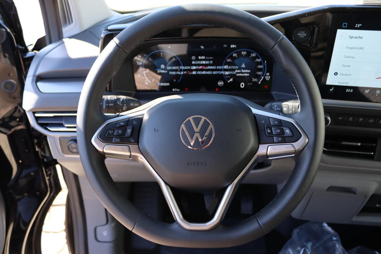 Fahrzeugabbildung Volkswagen T7 Caravelle Style 4MOTION Lang 170PS IQ 9-Sitze