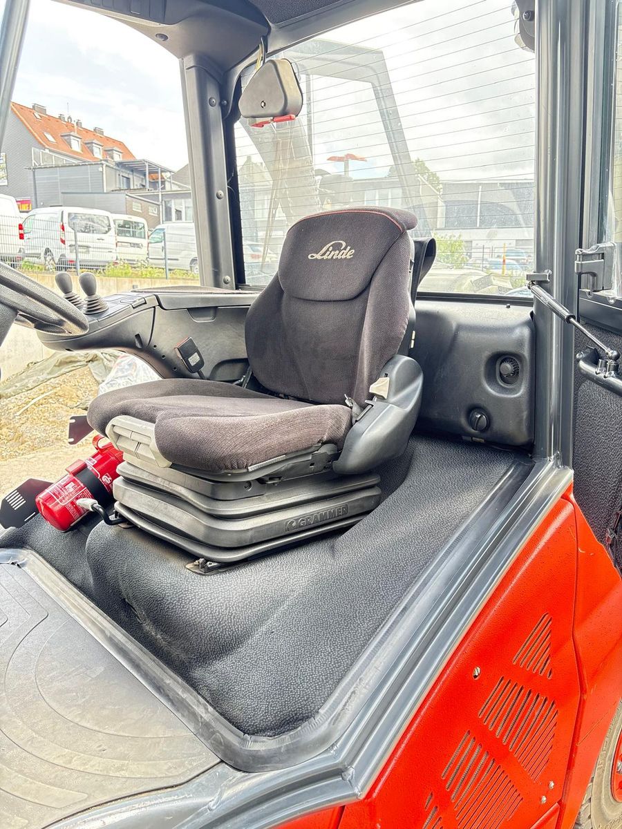 Fahrzeugabbildung Linde H50T-02 | 5t | Triplex 5.000 mm | Nur 8.256h TOP