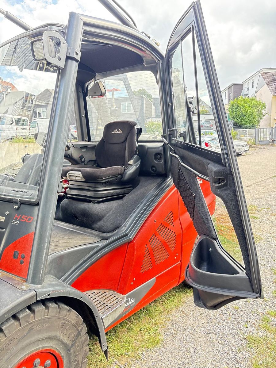 Fahrzeugabbildung Linde H50T-02 | 5t | Triplex 5.000 mm | Nur 8.256h TOP