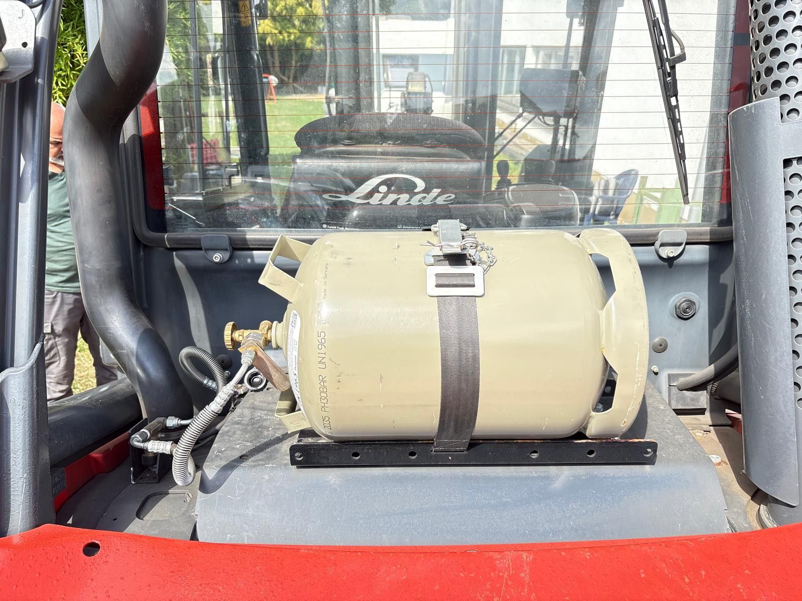Fahrzeugabbildung Linde H50T-02 | 5t | Triplex 5.000 mm | Nur 8.256h TOP
