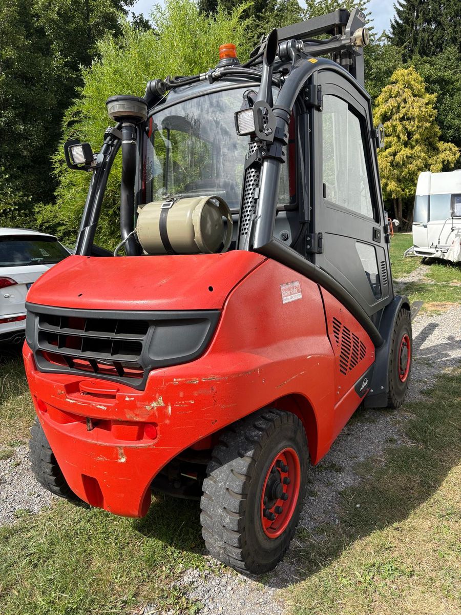 Fahrzeugabbildung Linde H50T-02 | 5t | Triplex 5.000 mm | Nur 8.256h TOP