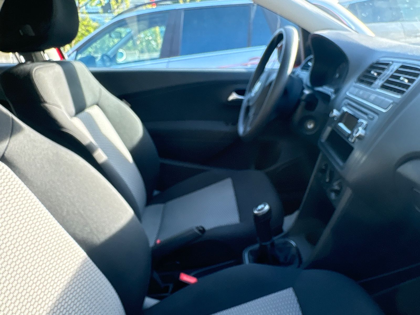 Fahrzeugabbildung Volkswagen Polo V Trendline