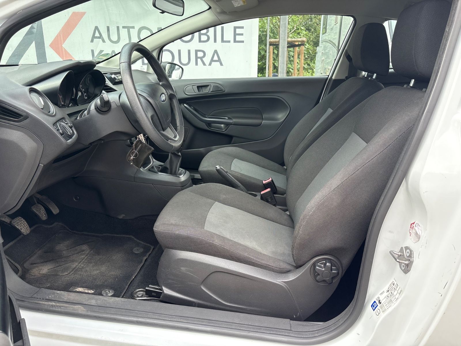 Fahrzeugabbildung Ford Fiesta Ambiente Klima