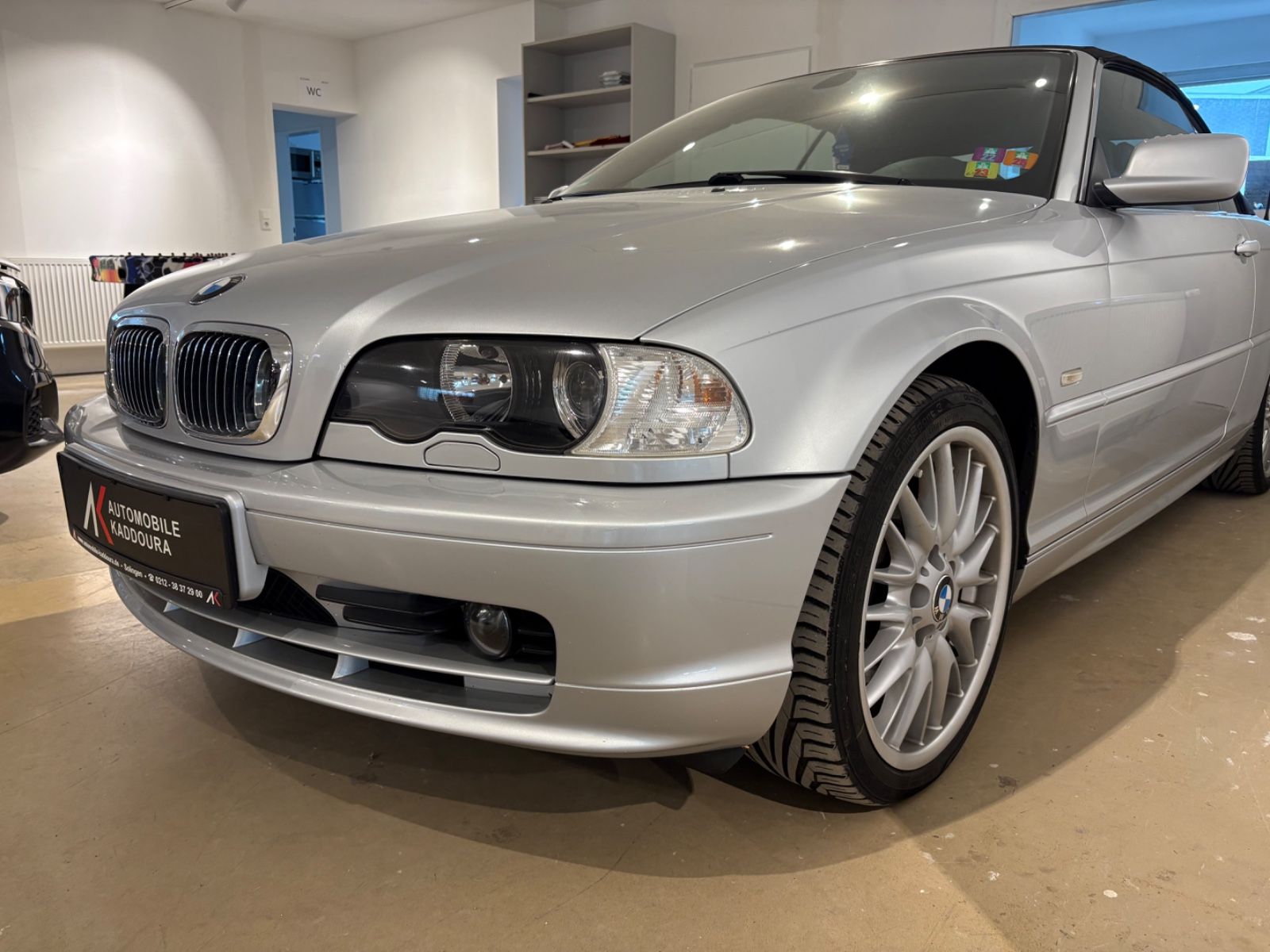 BMW 320 Cabrio Navi Xenon Leder Klimaautomatik PDC