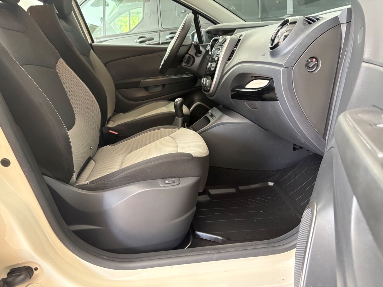 Fahrzeugabbildung Renault Captur Dynamique Sitzheizung