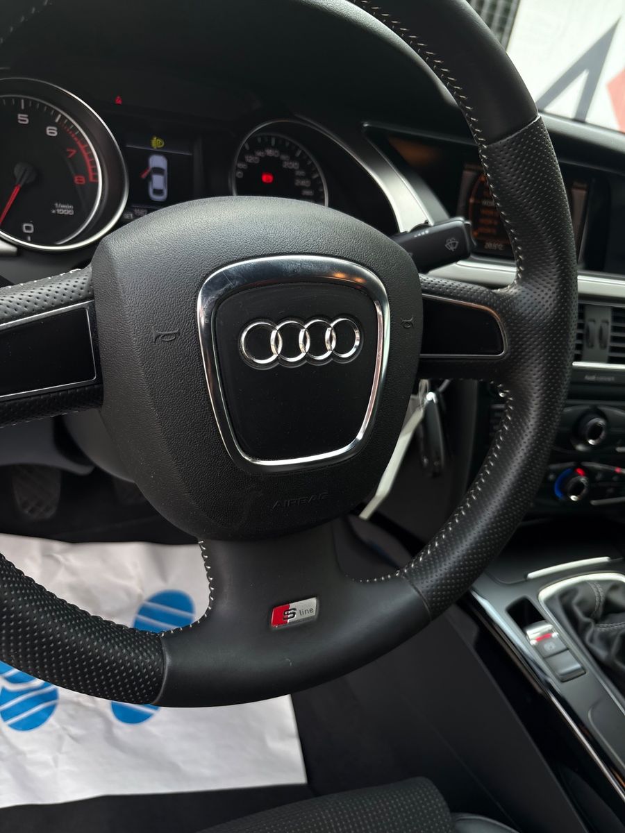 Fahrzeugabbildung Audi A5 Coupe 2.0 TFSI quattro 2xS-Line 20Zoll 1.HAND