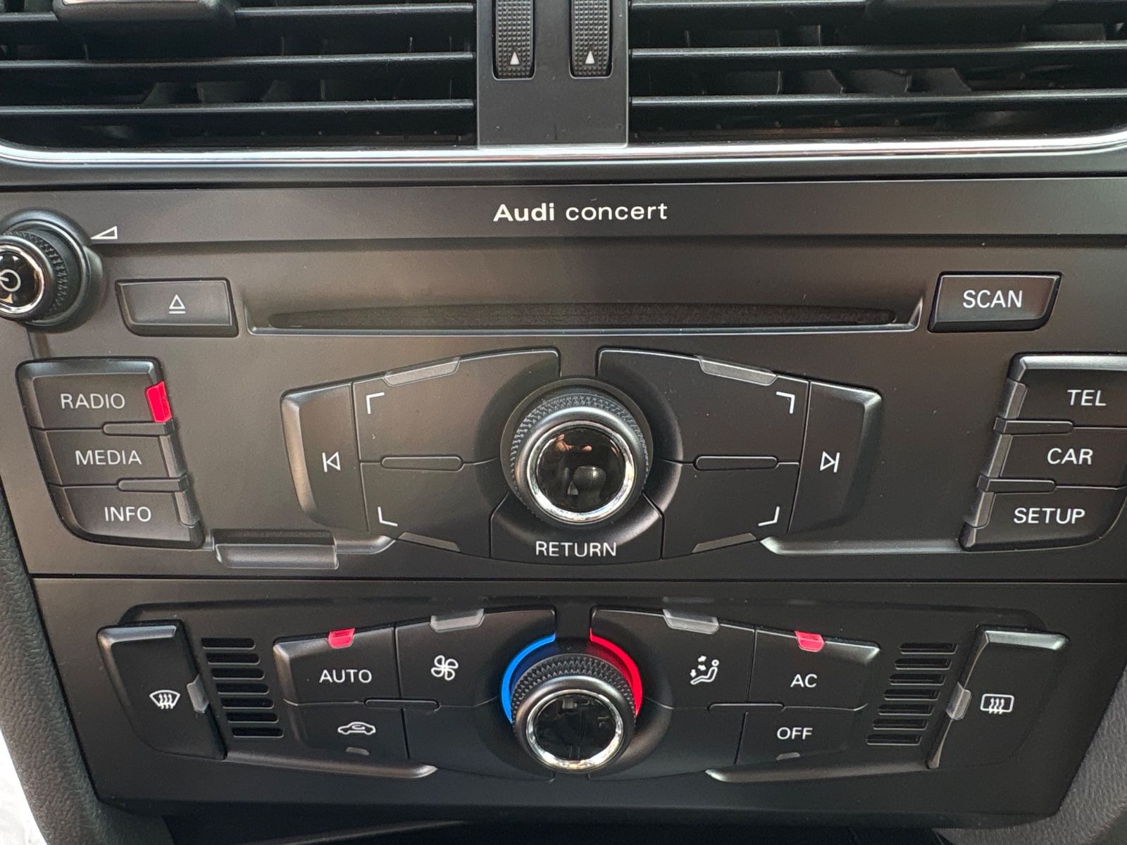 Fahrzeugabbildung Audi A5 Coupe 2.0 TFSI quattro 2xS-Line 20Zoll 1.HAND