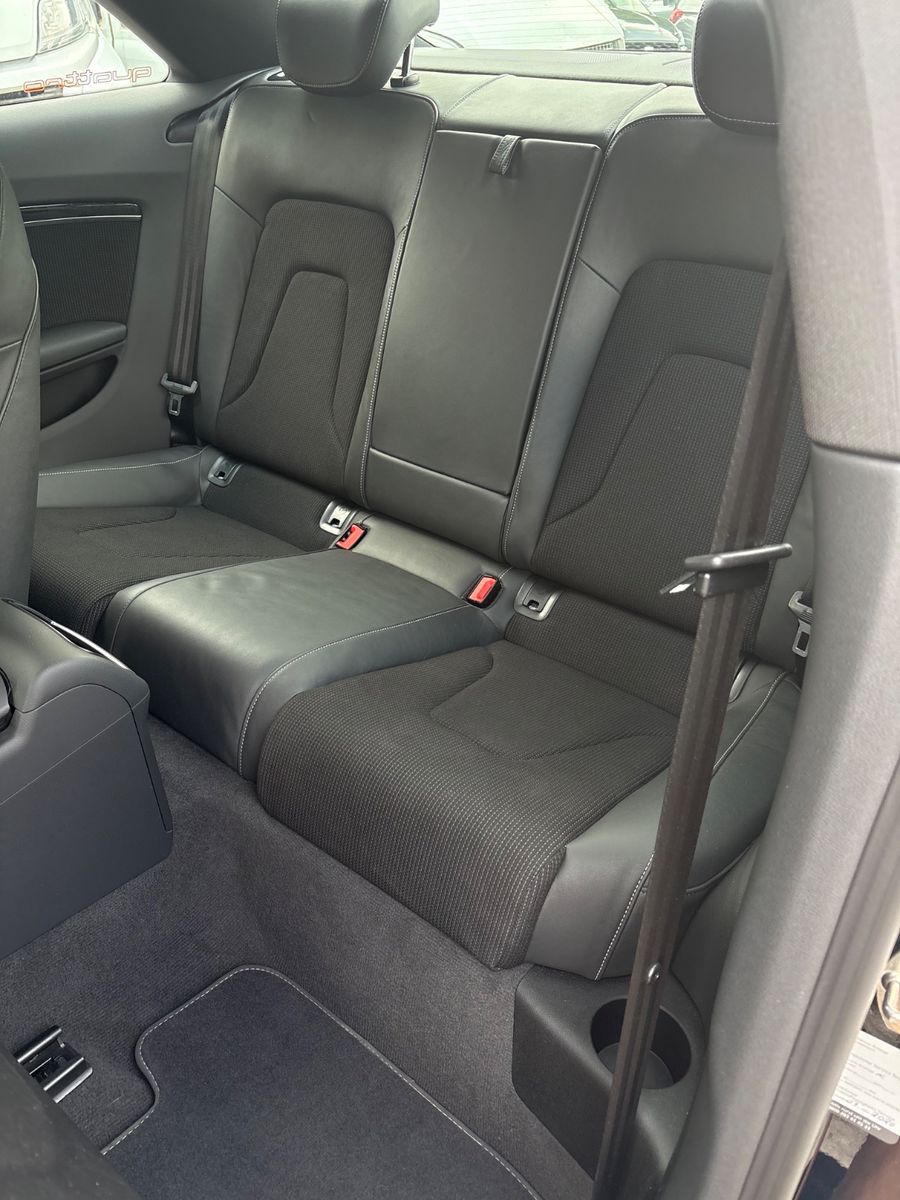 Fahrzeugabbildung Audi A5 Coupe 2.0 TFSI quattro 2xS-Line 20Zoll 1.HAND