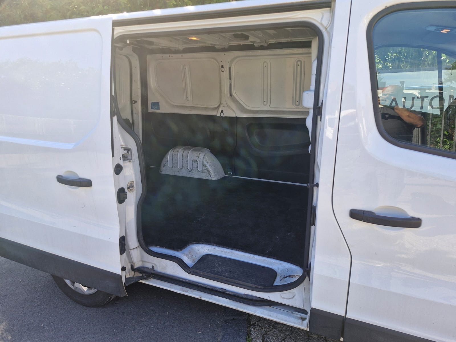 Fahrzeugabbildung Renault Trafic Kasten L1H1 3,0t Komfort