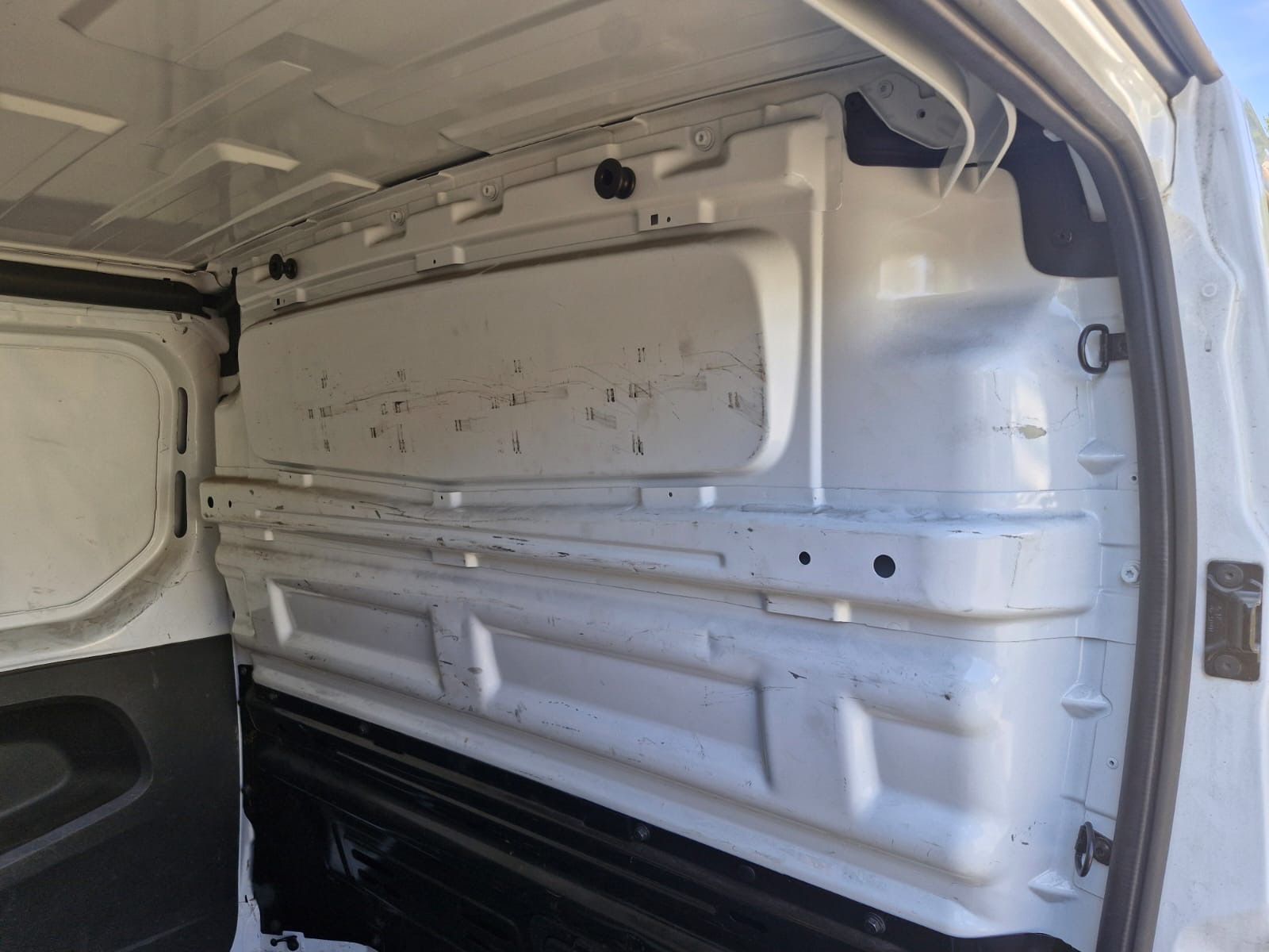 Fahrzeugabbildung Renault Trafic Kasten L1H1 3,0t Komfort